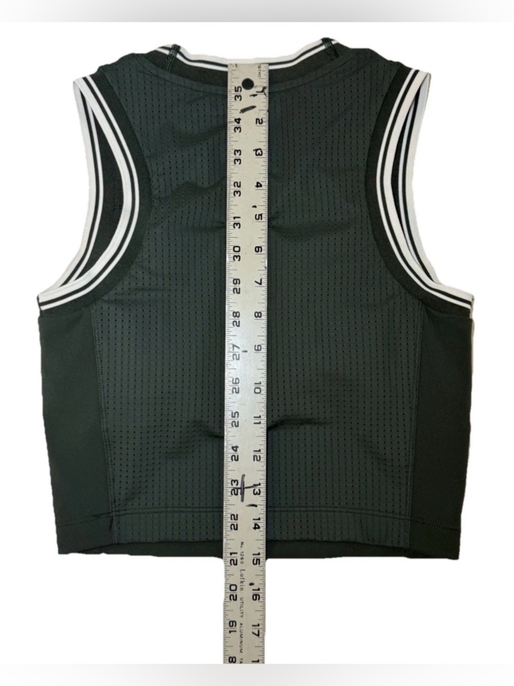 Lululemon Varsity Scoop Neck Cropped Tennis Tank Legacy Green Sz 2? Pads No Tags - Picture 5 of 6